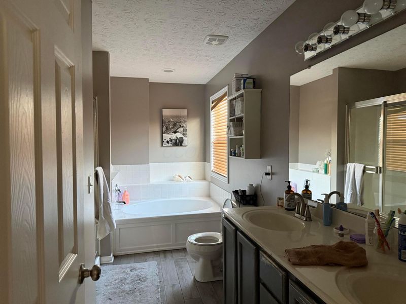 252 Park Trails Court , Newark, OH 43055 Photo 18