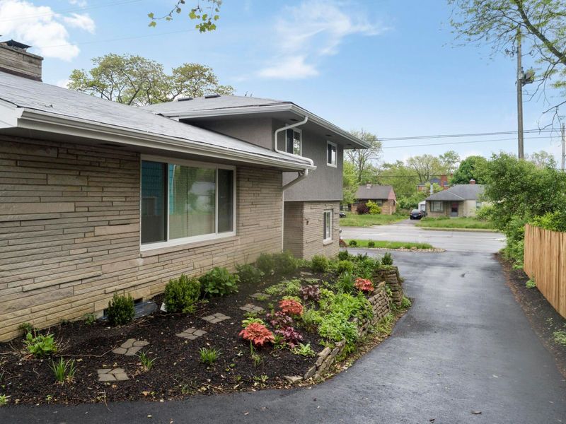 277 S James Road, Columbus, OH 43213 Photo 5