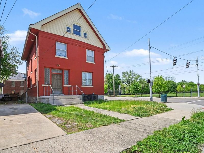 1601 Dexter Avenue, Cincinnati, OH 45206 Photo 1