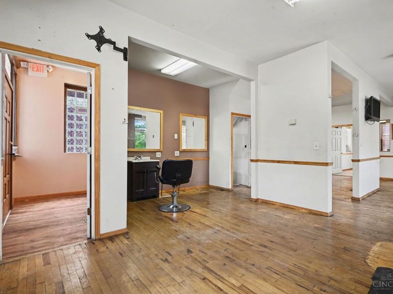 1601 Dexter Avenue, Cincinnati, OH 45206 Photo 6