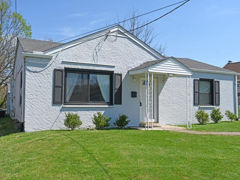 7940 Camner Avenue, Cincinnati, OH 45236 Photo 2