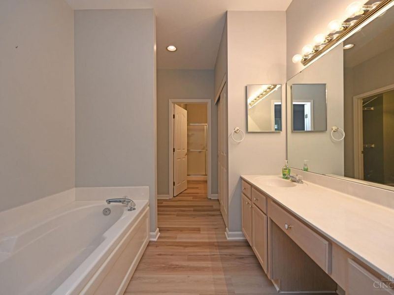 9007 Galewind Way, West Chester, OH 45069 Photo 20