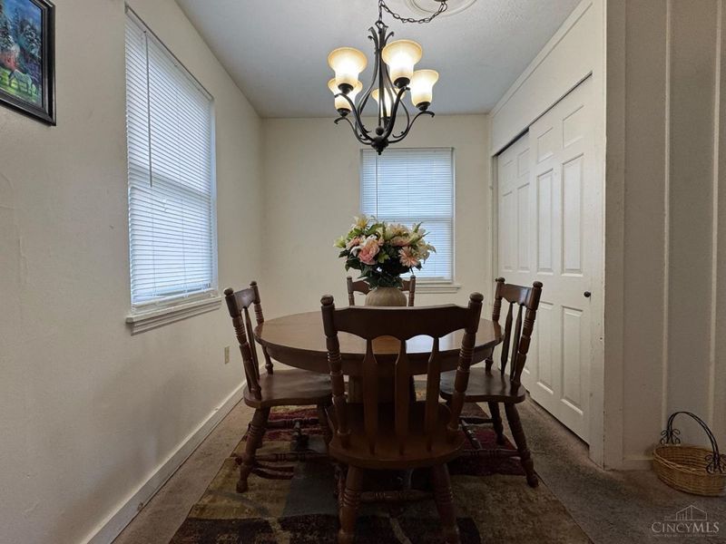 196 Orchard Circle, Blanchester, OH 45107 Photo 10