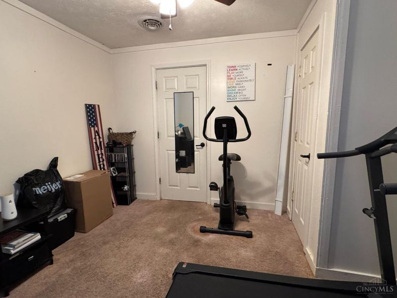 196 Orchard Circle, Blanchester, OH 45107 Photo 17