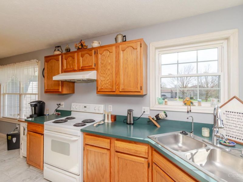 56 Kastrup Drive, Lakengren, OH 45420 Photo 7
