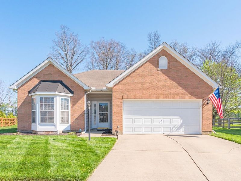 6520 Sioux Pass Court, Maineville, OH 45039 Photo 1