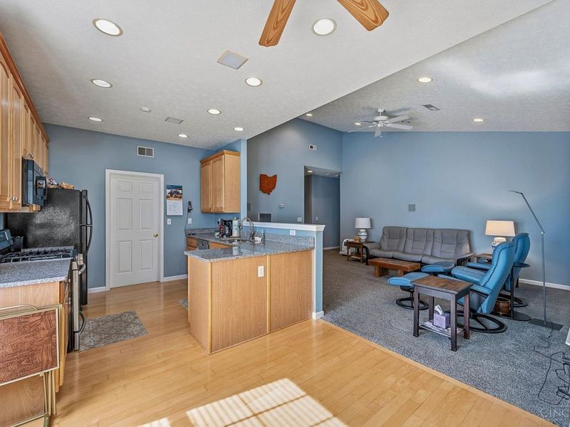 6520 Sioux Pass Court, Maineville, OH 45039 Photo 14