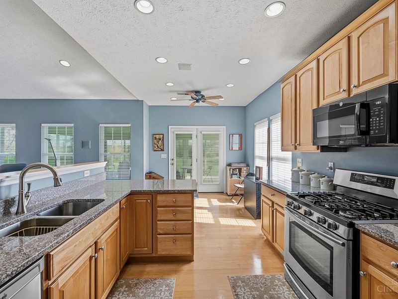 6520 Sioux Pass Court, Maineville, OH 45039 Photo 17