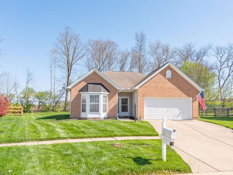 6520 Sioux Pass Court, Maineville, OH 45039 Photo 3