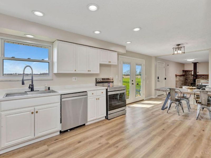 1171 N Sulphur Springs Road, Perry Twp, OH 45381 Photo 16