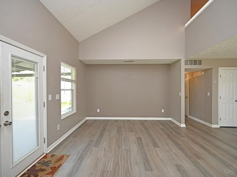 10157 Pippin Meadows Drive, Colerain Township, OH 45231 Photo 16