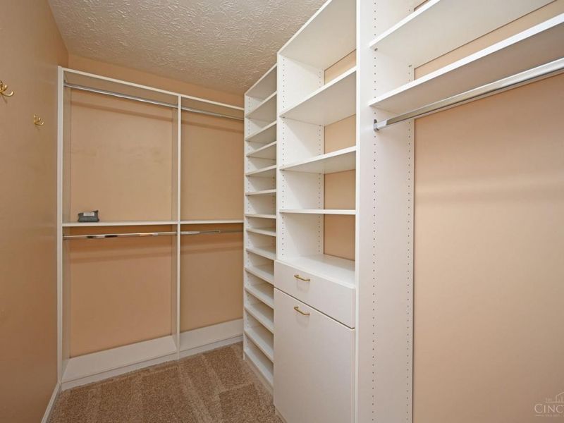 10157 Pippin Meadows Drive, Colerain Township, OH 45231 Photo 28