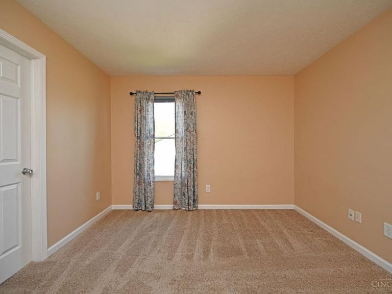 10157 Pippin Meadows Drive, Colerain Township, OH 45231 Photo 33