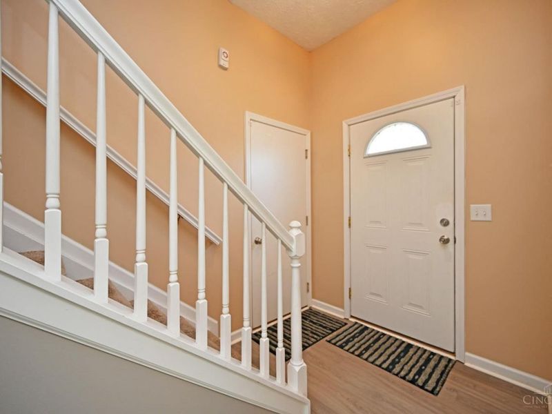 10157 Pippin Meadows Drive, Colerain Township, OH 45231 Photo 4