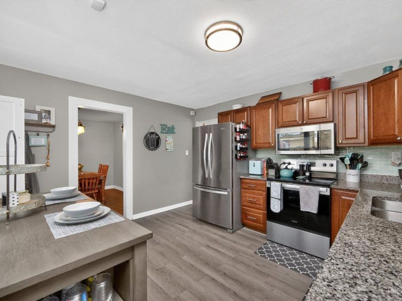 705 Julia Drive, Franklin, OH 45005 Photo 14