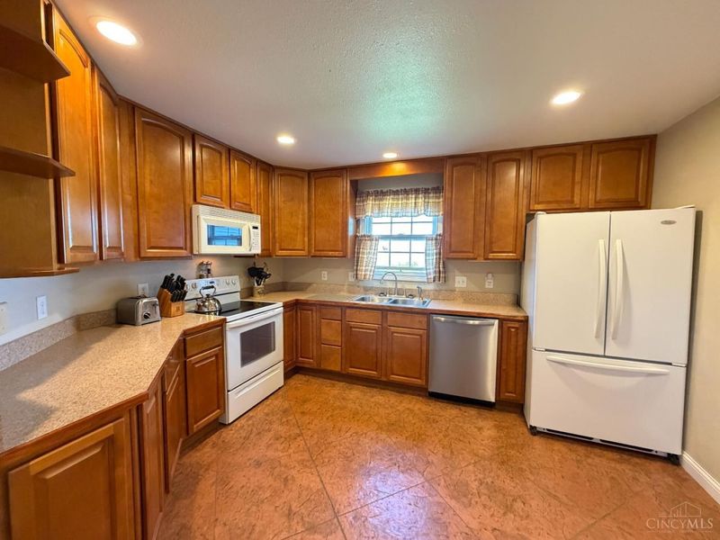 1176 Leeka Road, Green Township, OH 45159 Photo 18