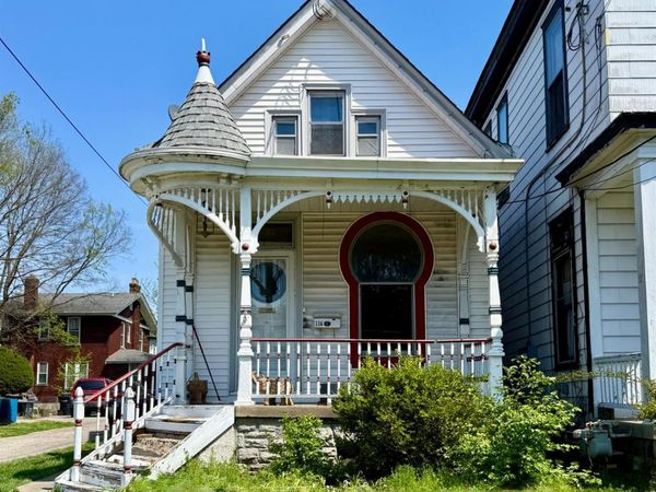 116 W Seventieth Street, Cincinnati, OH 45216