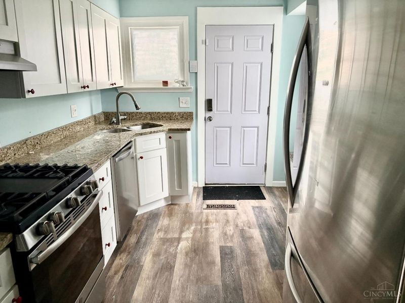 116 W Seventieth Street, Cincinnati, OH 45216 Photo 6