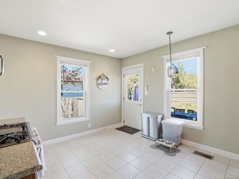 4270 Glenway Avenue, Cincinnati, OH 45236 Photo 14