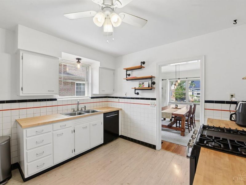 3411 Oak Lane, Cincinnati, OH 45209 Photo 8