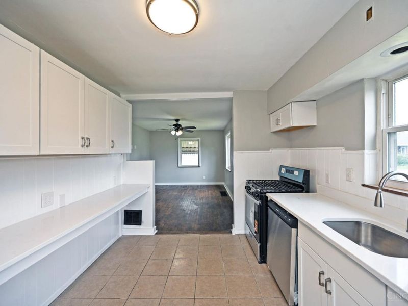 39 Laurel Avenue, Springfield Twp., OH 45216 Photo 11