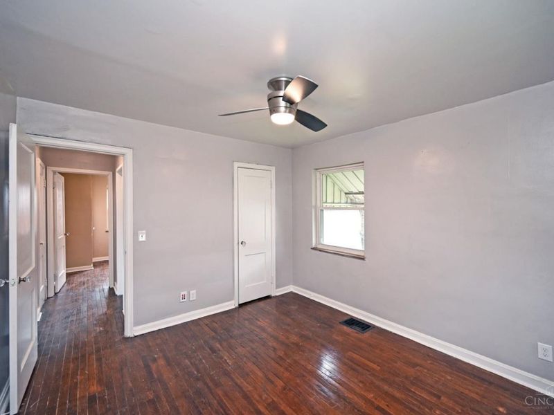 39 Laurel Avenue, Springfield Twp., OH 45216 Photo 13