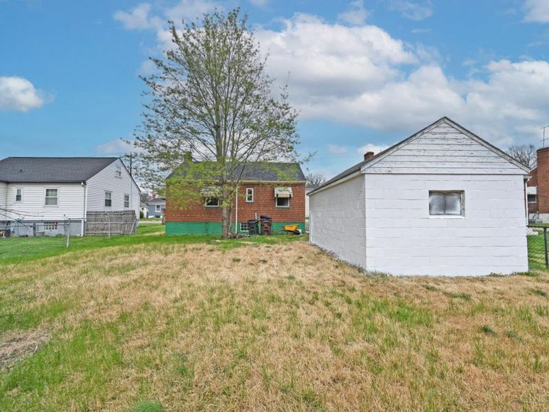 39 Laurel Avenue, Springfield Twp., OH 45216 Photo 24