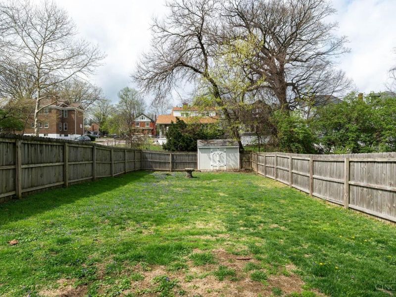 3040 Urwiler Avenue, Cincinnati, OH 45211 Photo 27