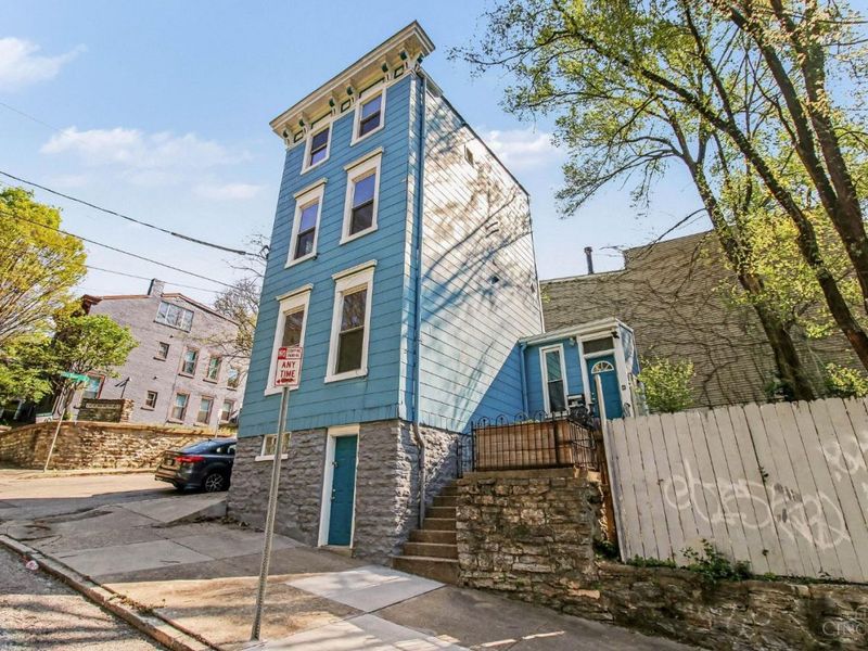 2150 Ravine Street, Cincinnati, OH 45214 Photo 2