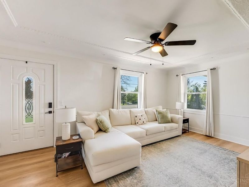 3623 Paramount Ridge Lane, Cincinnati, OH 45247 Photo 9