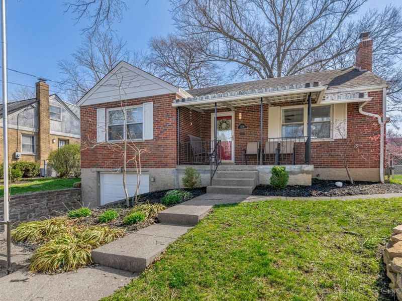 7236 Thomas, Madeira, OH 45243 Photo 3