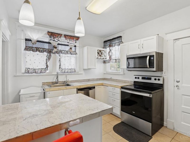 3439 Mcfadden Avenue, Cincinnati, OH 45211 Photo 21