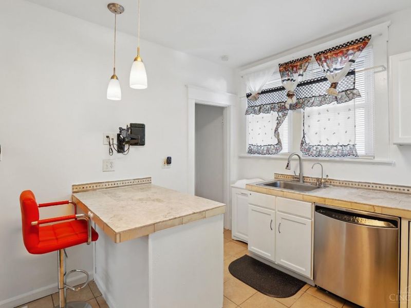 3439 Mcfadden Avenue, Cincinnati, OH 45211 Photo 22