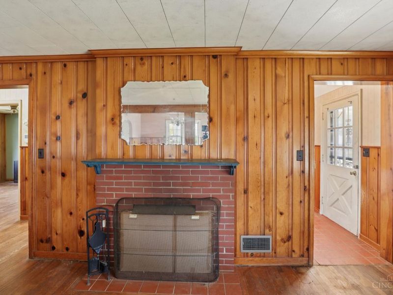 1488 Hill Avenue, Cincinnati, OH 45231 Photo 5