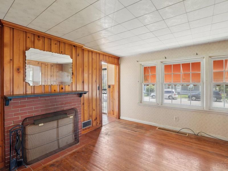 1488 Hill Avenue, Cincinnati, OH 45231 Photo 9