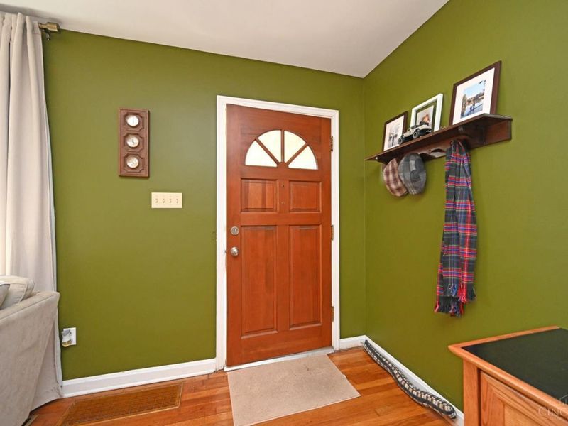 3648 Mt Carmel Road, Anderson Twp, OH 45244 Photo 3