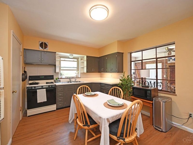 3648 Mt Carmel Road, Anderson Twp, OH 45244 Photo 6