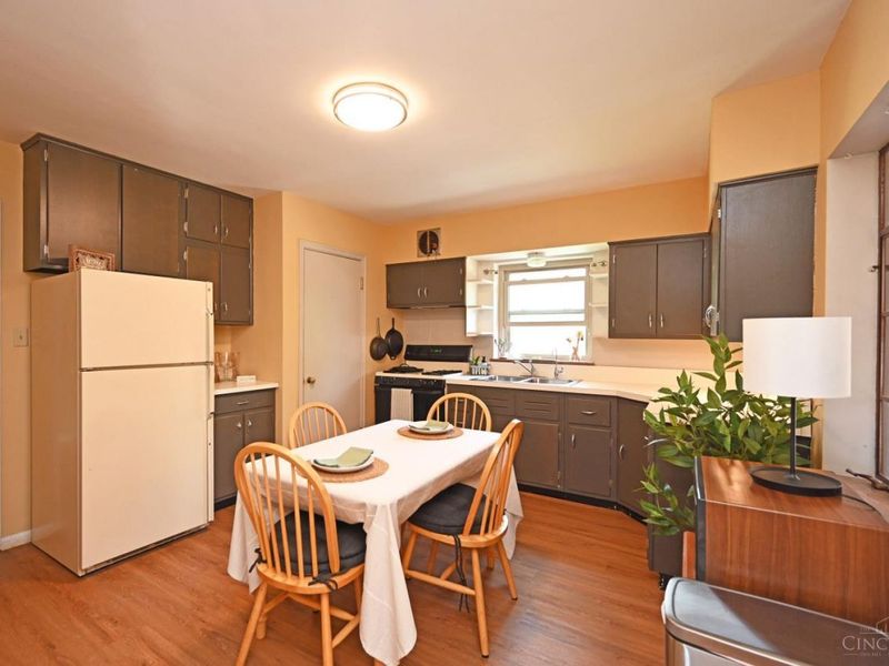 3648 Mt Carmel Road, Anderson Twp, OH 45244 Photo 8