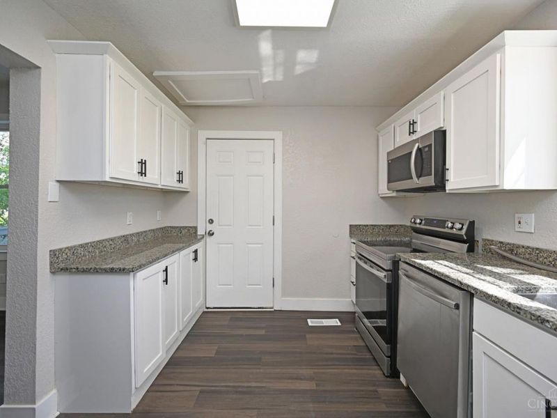 962 Mansion Avenue, Cincinnati, OH 45205 Photo 12