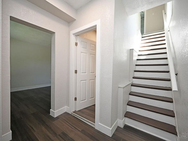 962 Mansion Avenue, Cincinnati, OH 45205 Photo 3