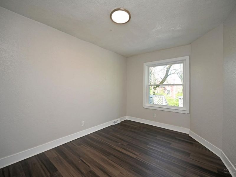 962 Mansion Avenue, Cincinnati, OH 45205 Photo 9