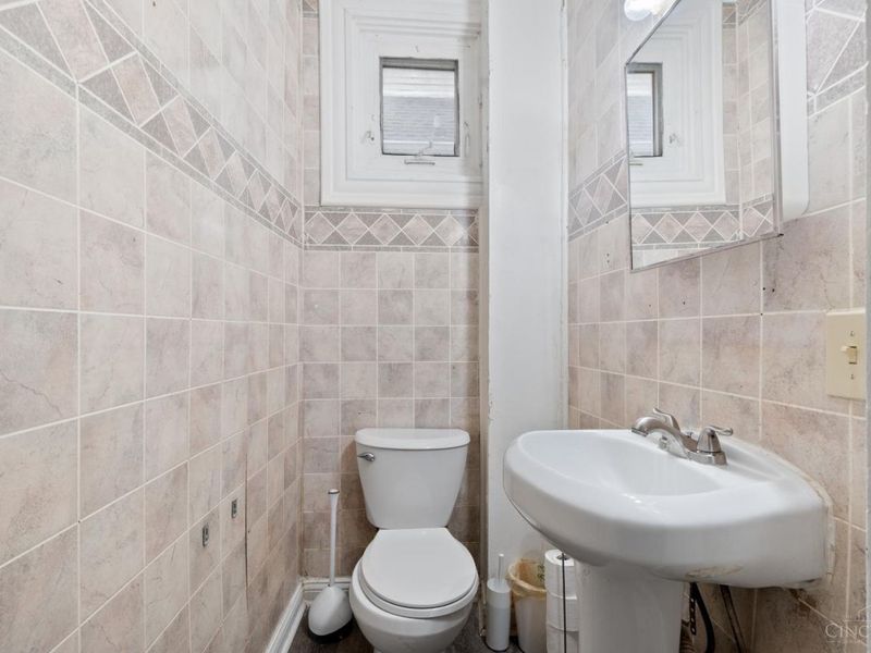 106 Township Avenue, Elmwood Place, OH 45216 Photo 14