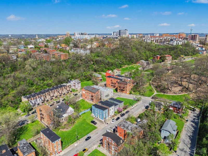 2279 Loth Street, Cincinnati, OH 45219 Photo 24