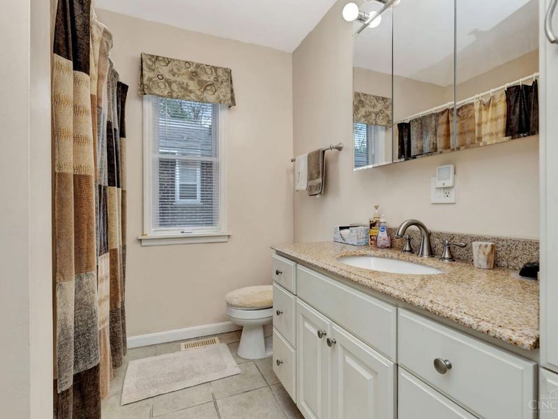 1854 Sylved Lane, Cincinnati, OH 45238 Photo 42