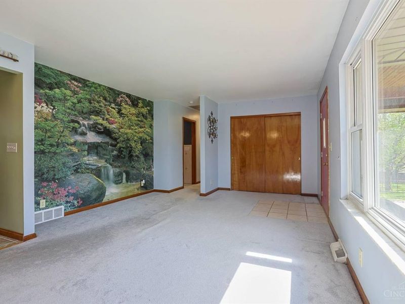 8969 Harrison Pike, Cleves, OH 45002 Photo 9