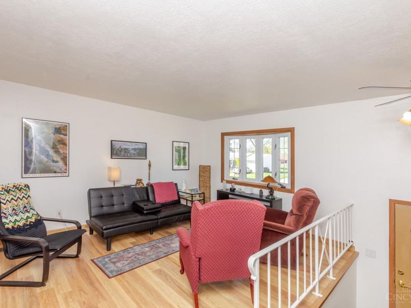 926 Michaels Drive, Franklin, OH 45005 Photo 5