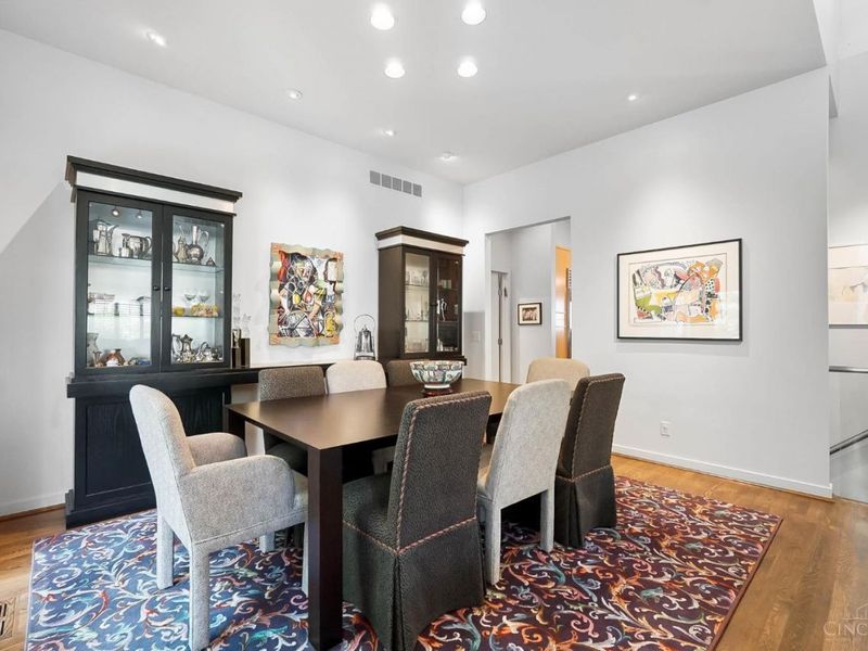 107 Bentwood Court, Blue Ash, OH 45241 Photo 7