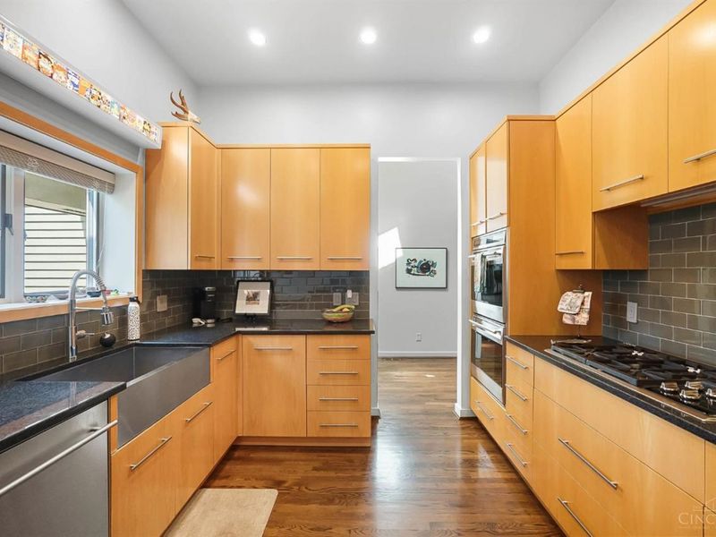 107 Bentwood Court, Blue Ash, OH 45241 Photo 9