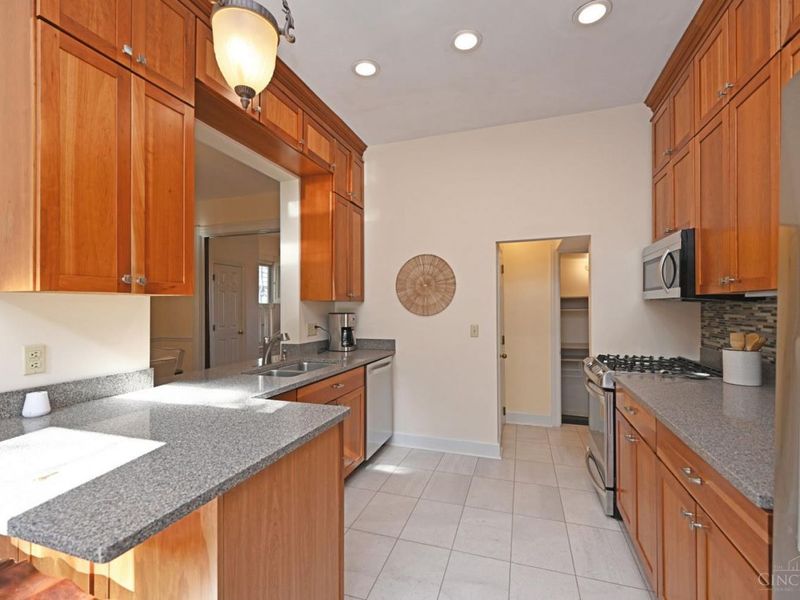 508 Tusculum Avenue, Cincinnati, OH 45226 Photo 17