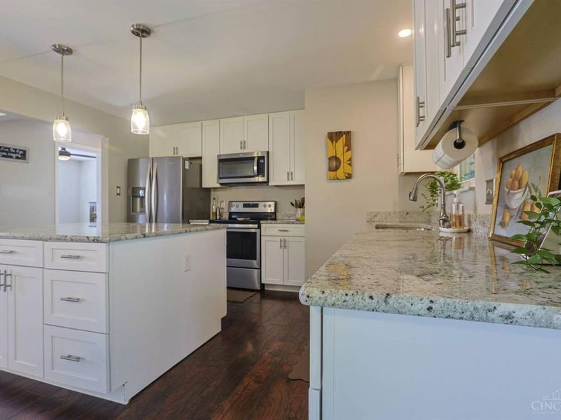 607 Libbejo Drive, Cincinnati, OH 45238 Photo 12